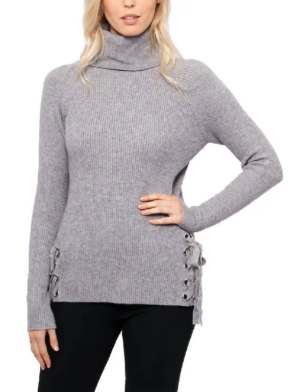 Julietta Turtleneck Sweater In Grey