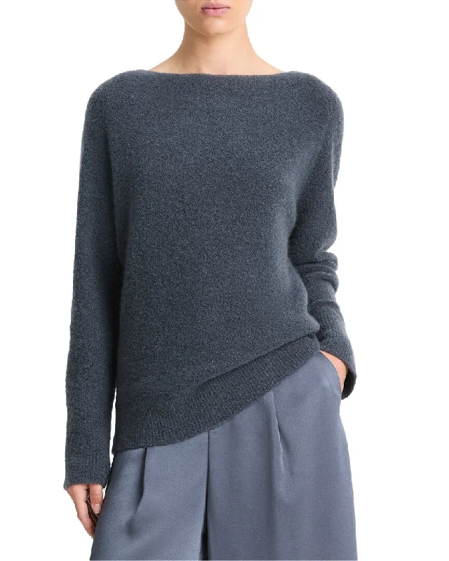 Vince Boucle Raglan Boatneck Wool & Cashmere-Blend Sweater