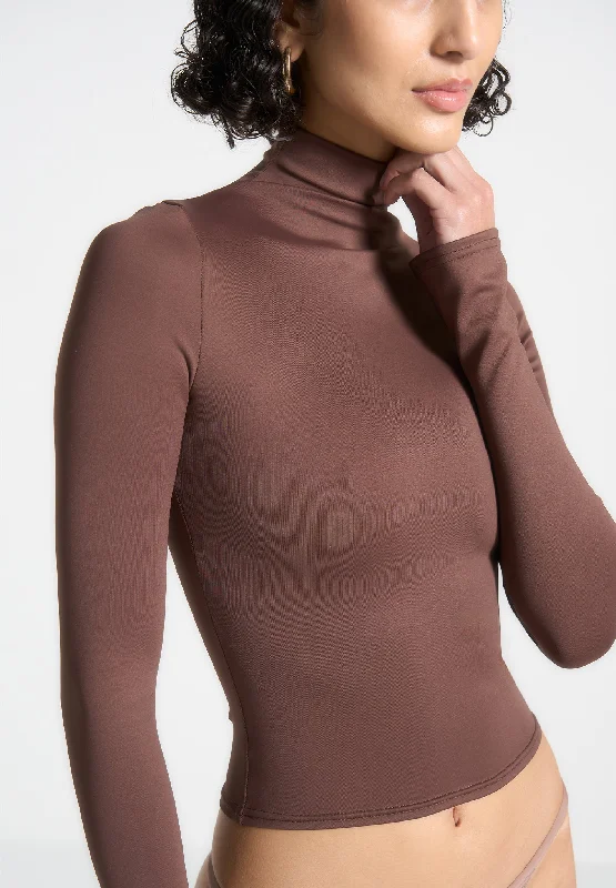 Éternelle Mock Neck Long Sleeve Top - Brown