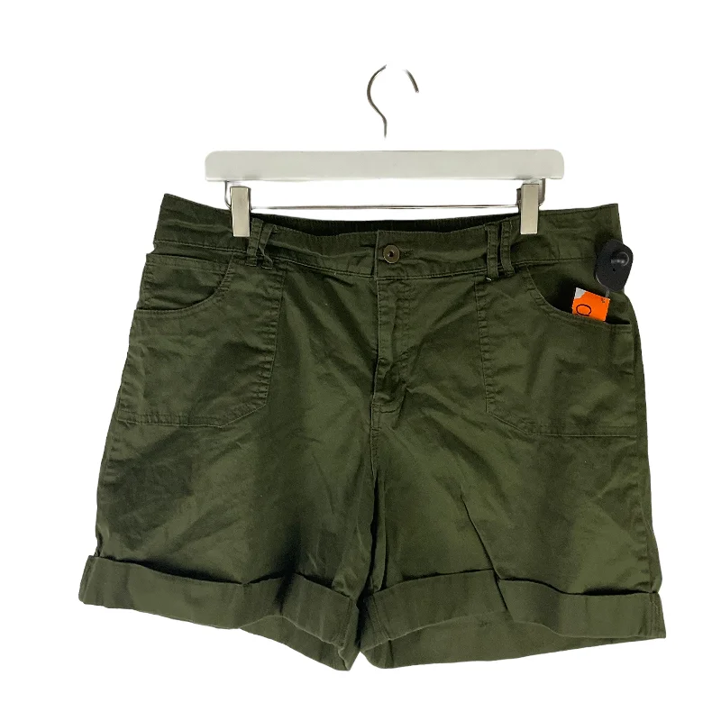 Shorts By Cme  Size: 16