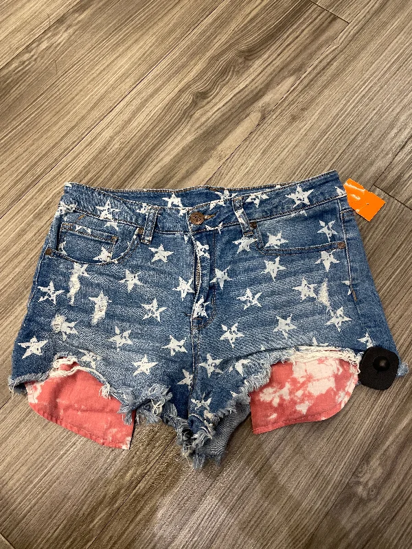 Shorts By No Boundaries  Size: 11